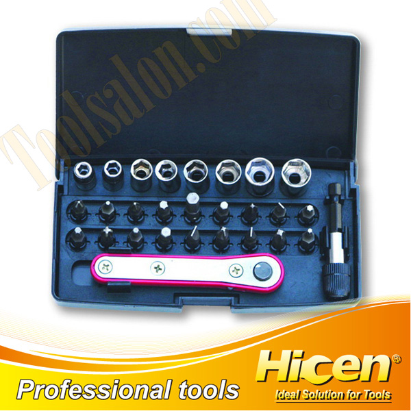 28 PCS Bit And Socket Set