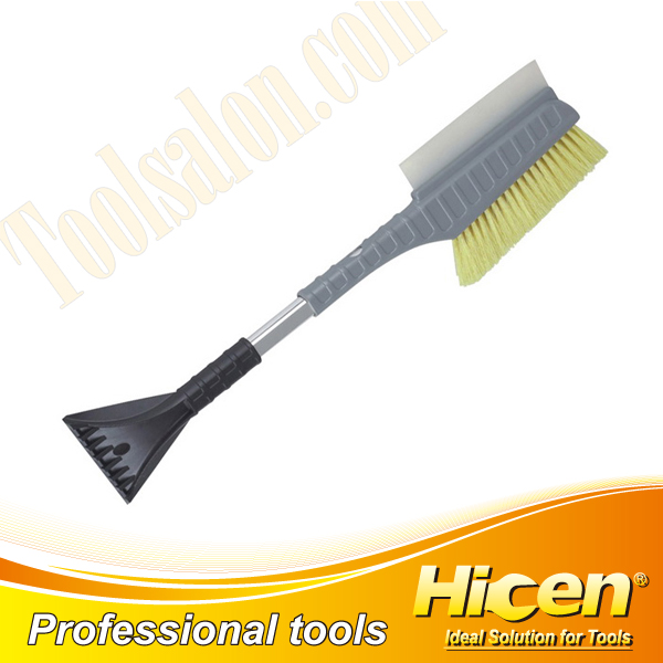 Extendable Snow Brush with Scraper