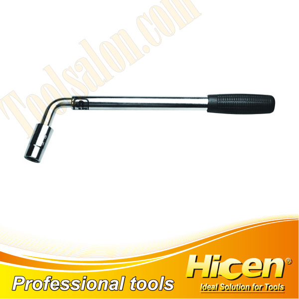 Extendable Lug Wrench