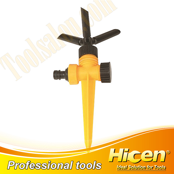 Three-arm Rotating Sprinkler with Spike
