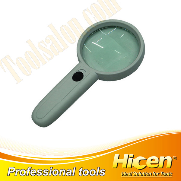 Handheld Illuminated Magnifier